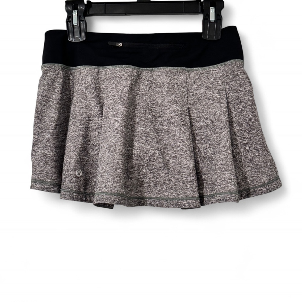 Lululemon Athletica Black and Gray Skater Skirt
